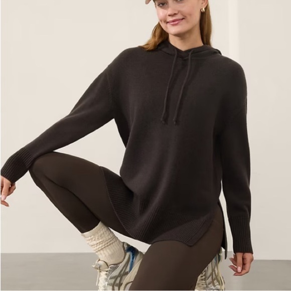 Athleta Alpine Hoodie Wool Cashmere Sweater Black Size M Cozy Athleisure - Picture 1 of 10
